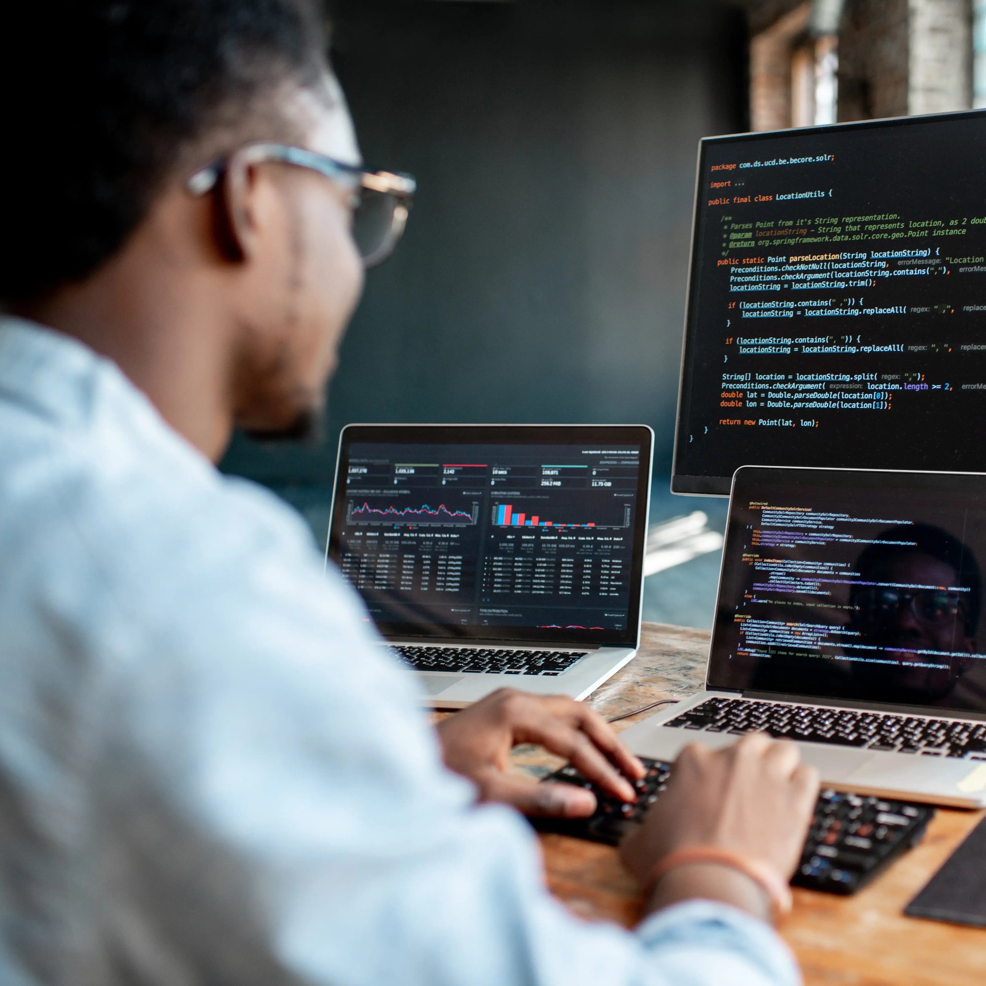Student_working_on_code