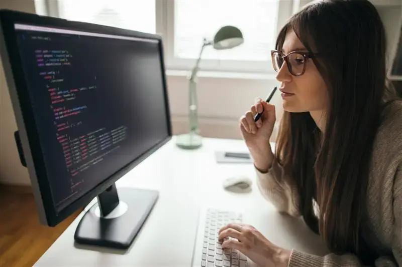 Student_writing_code
